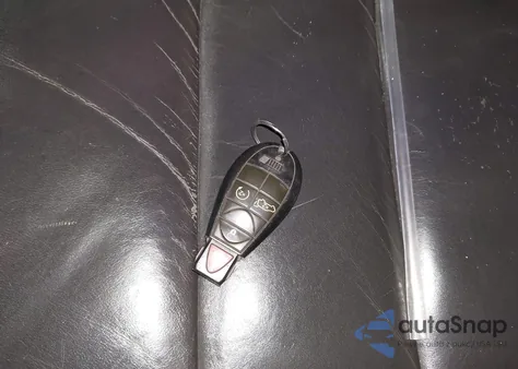 2013 Dodge Durango Crew z USA, uszkodzony, nr VIN 1C4RDJDG4DC663147